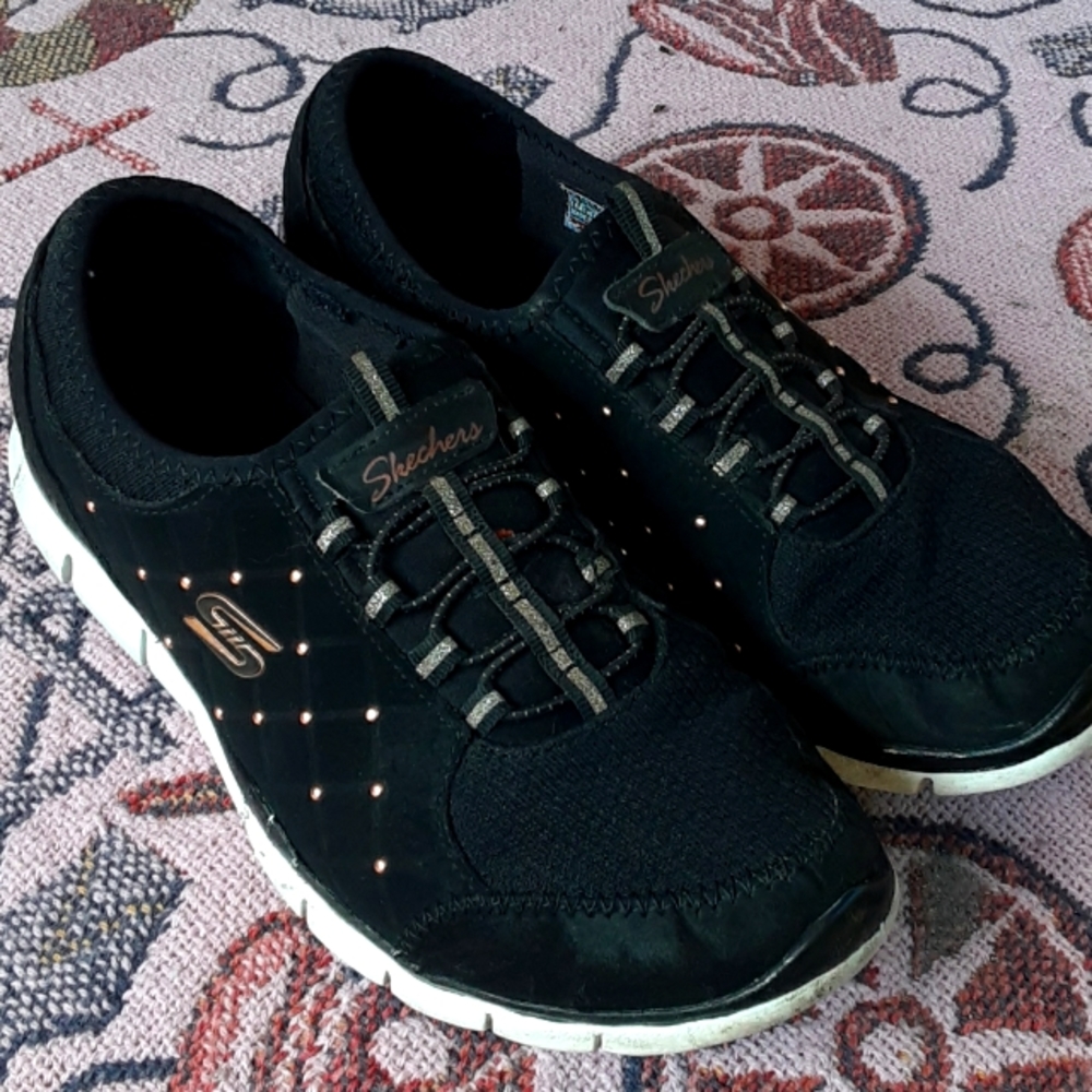 Skechers memory foam slip on